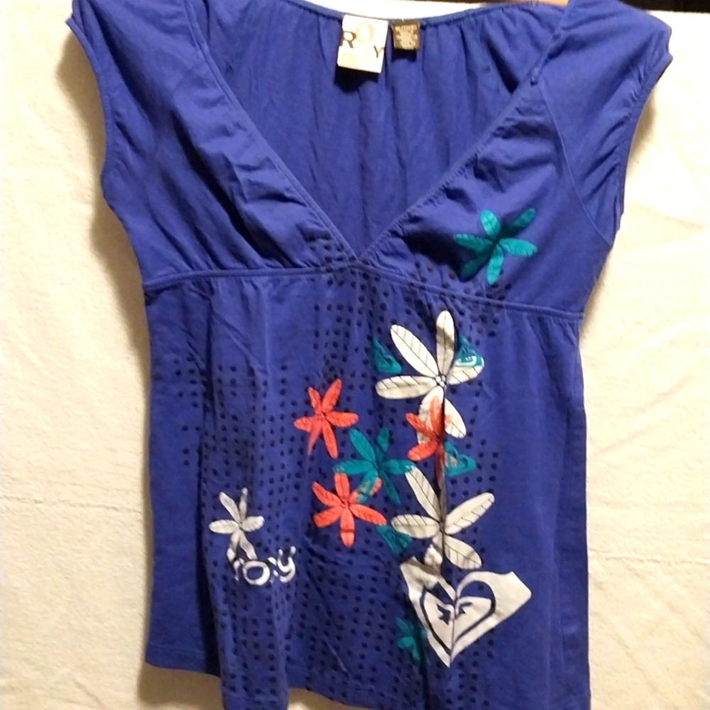 Roxy Sleeveless Low-cut Shirt